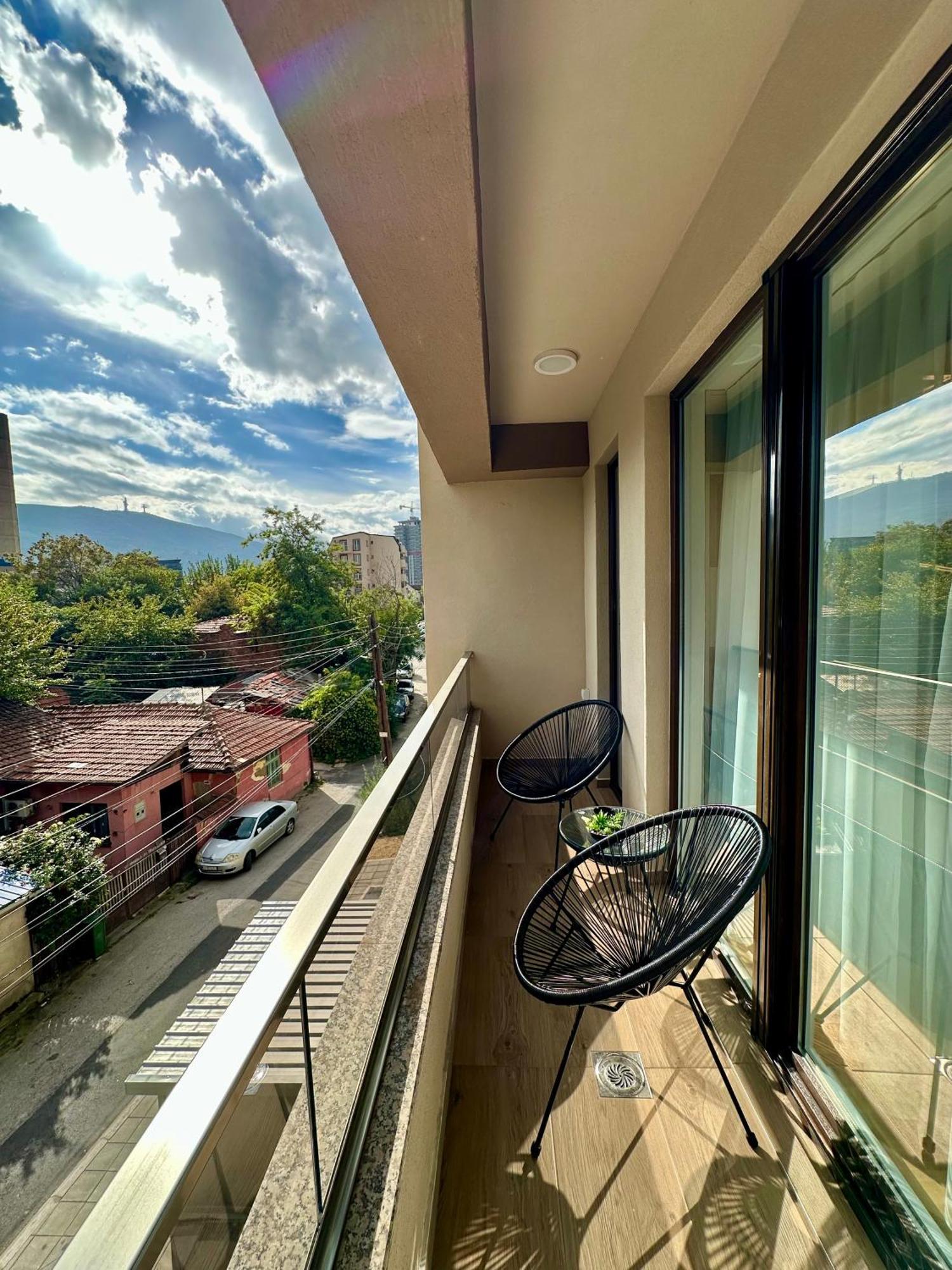 סקופיה Downtown Riverside Apartments מראה חיצוני תמונה