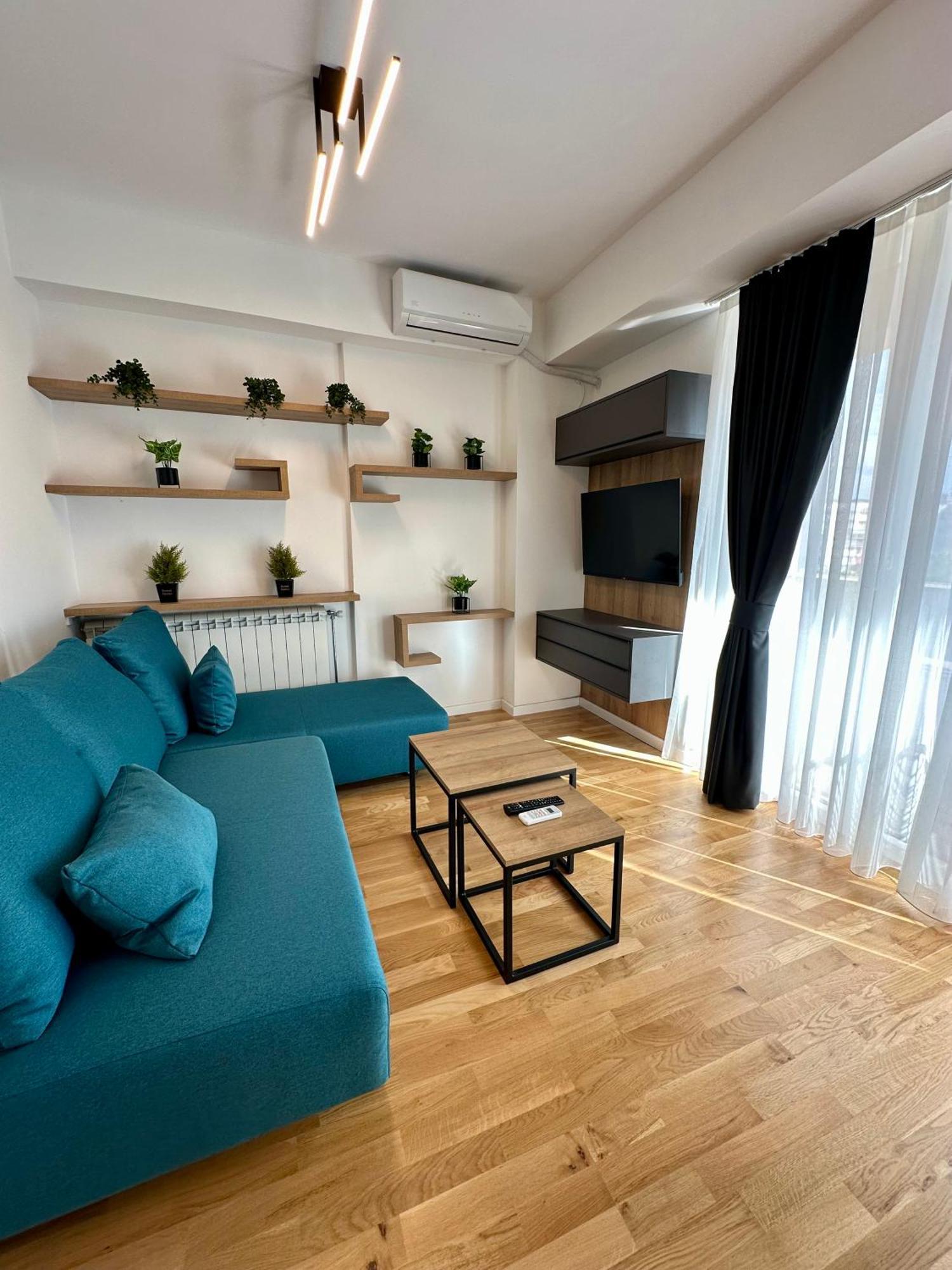 סקופיה Downtown Riverside Apartments מראה חיצוני תמונה