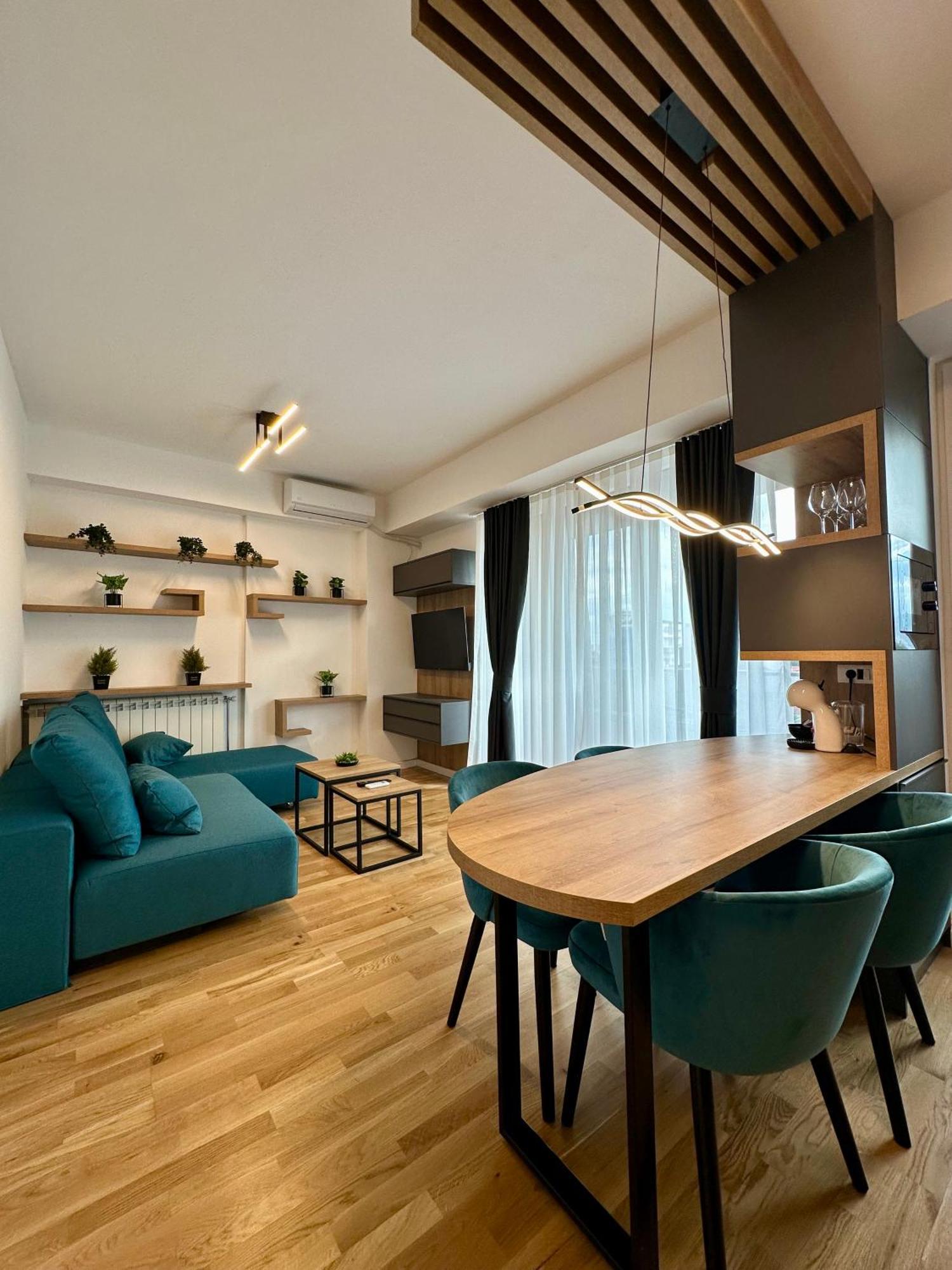 סקופיה Downtown Riverside Apartments מראה חיצוני תמונה