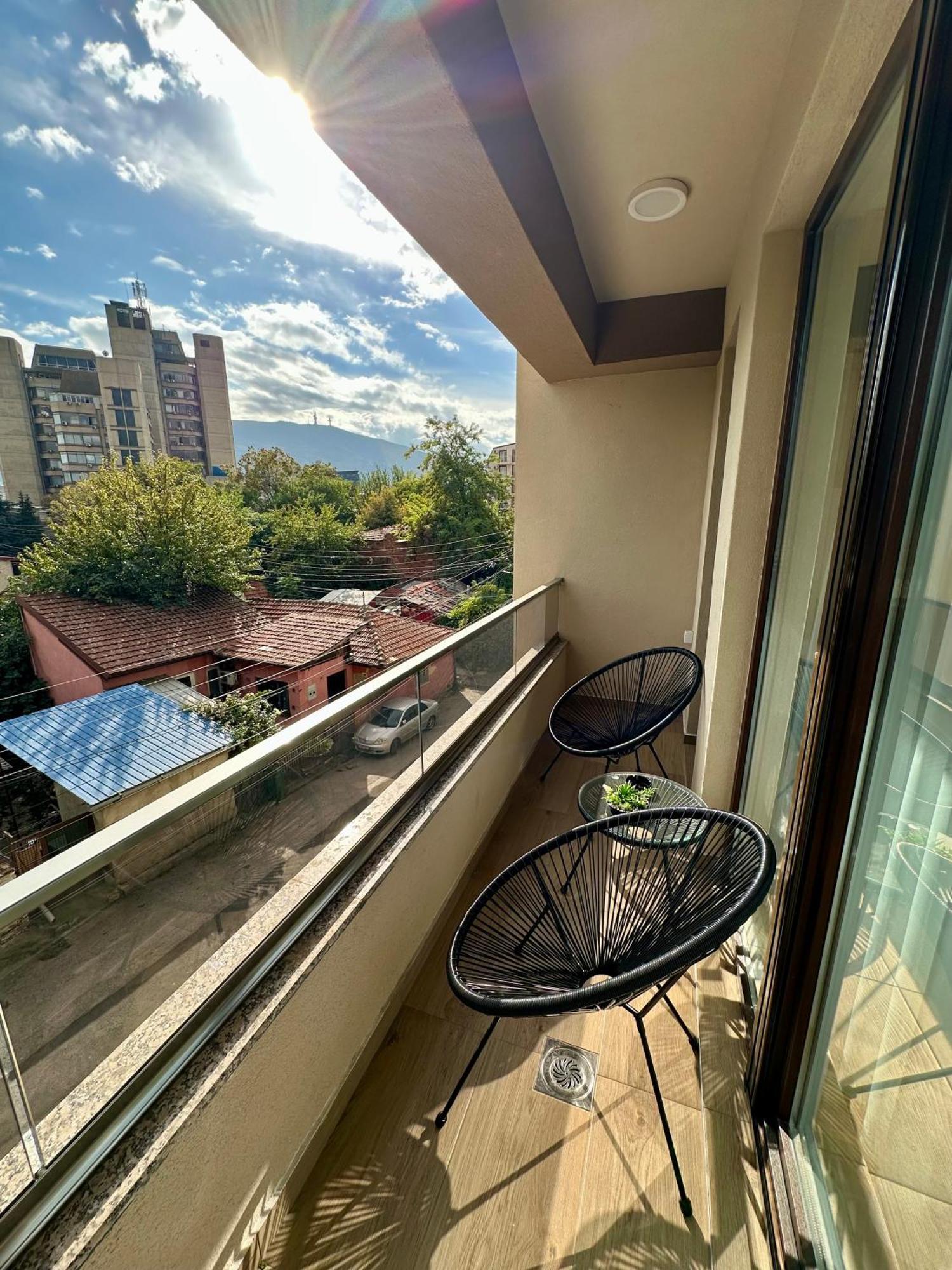סקופיה Downtown Riverside Apartments מראה חיצוני תמונה